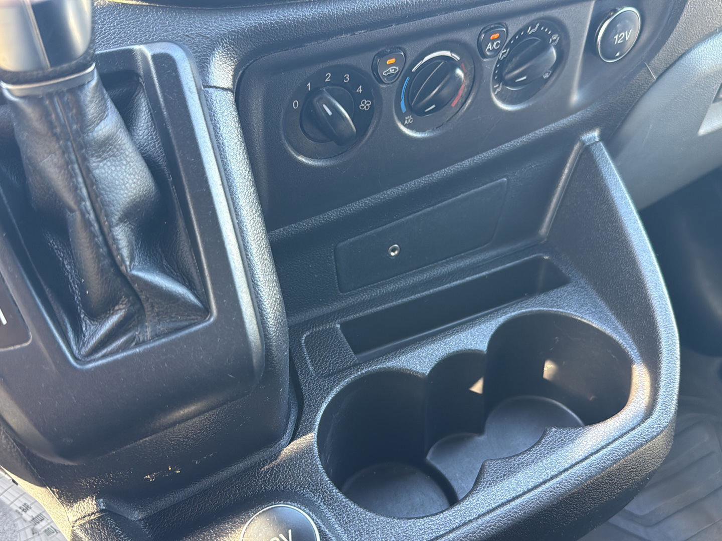 Certified 2019 Ford Transit 350 XL image 21