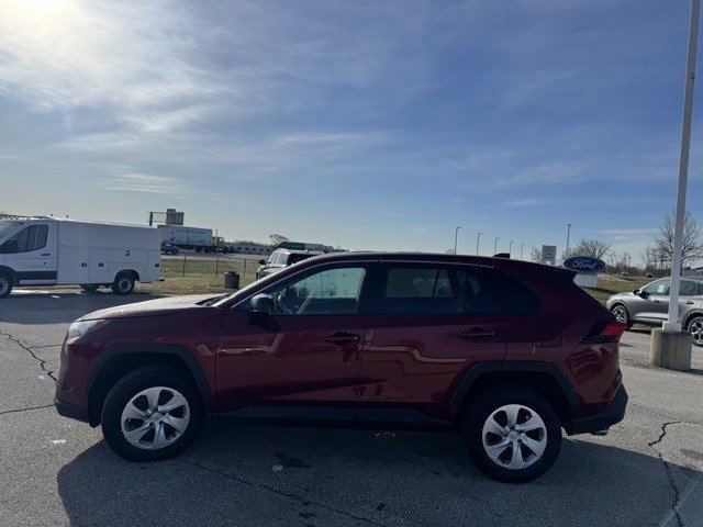 Used 2024 Toyota RAV4 LE image 2