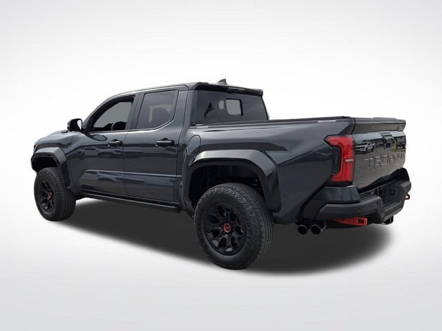 Used 2024 Toyota Tacoma TRD Pro AWD/4WD image 7