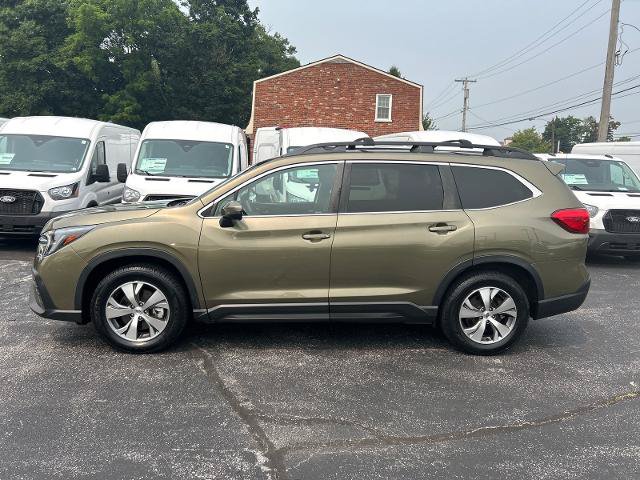 Used 2023 Subaru Ascent Premium w/ Convenience Package AWD/4WD image 4