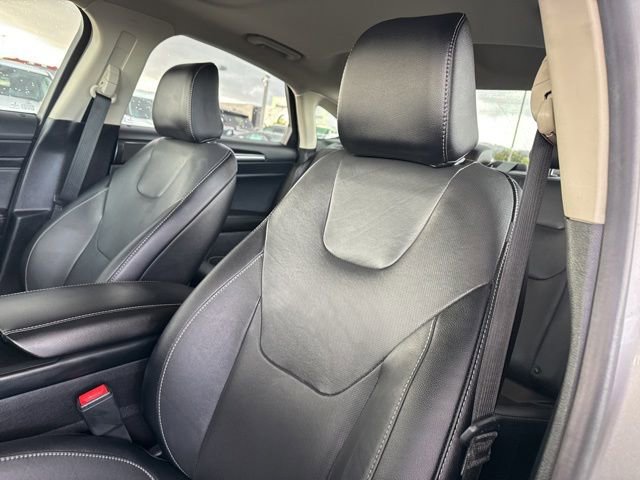 Certified 2020 Ford Fusion Energi Titanium FWD image 15