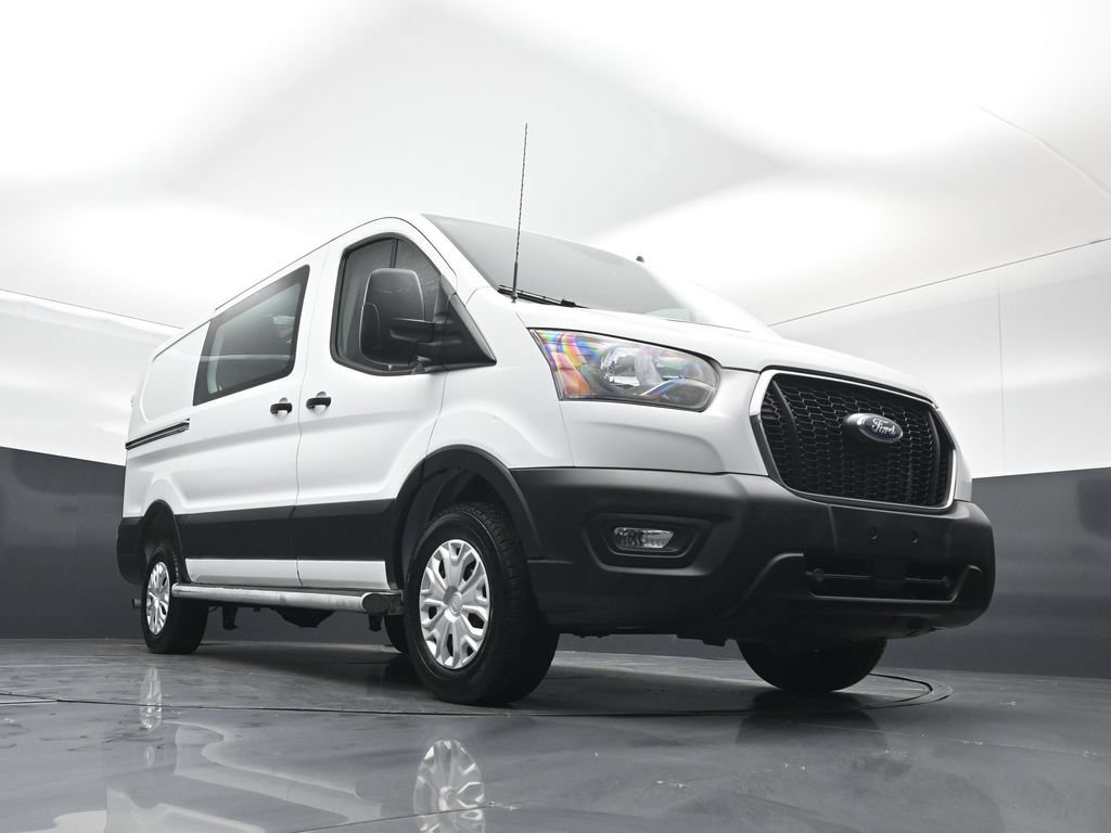 Certified 2025 Ford Transit 250 Low Roof w/ Exterior Upgrade Package RWD image 36
