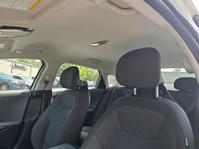 Used 2025 Kia K4 FWD image 16