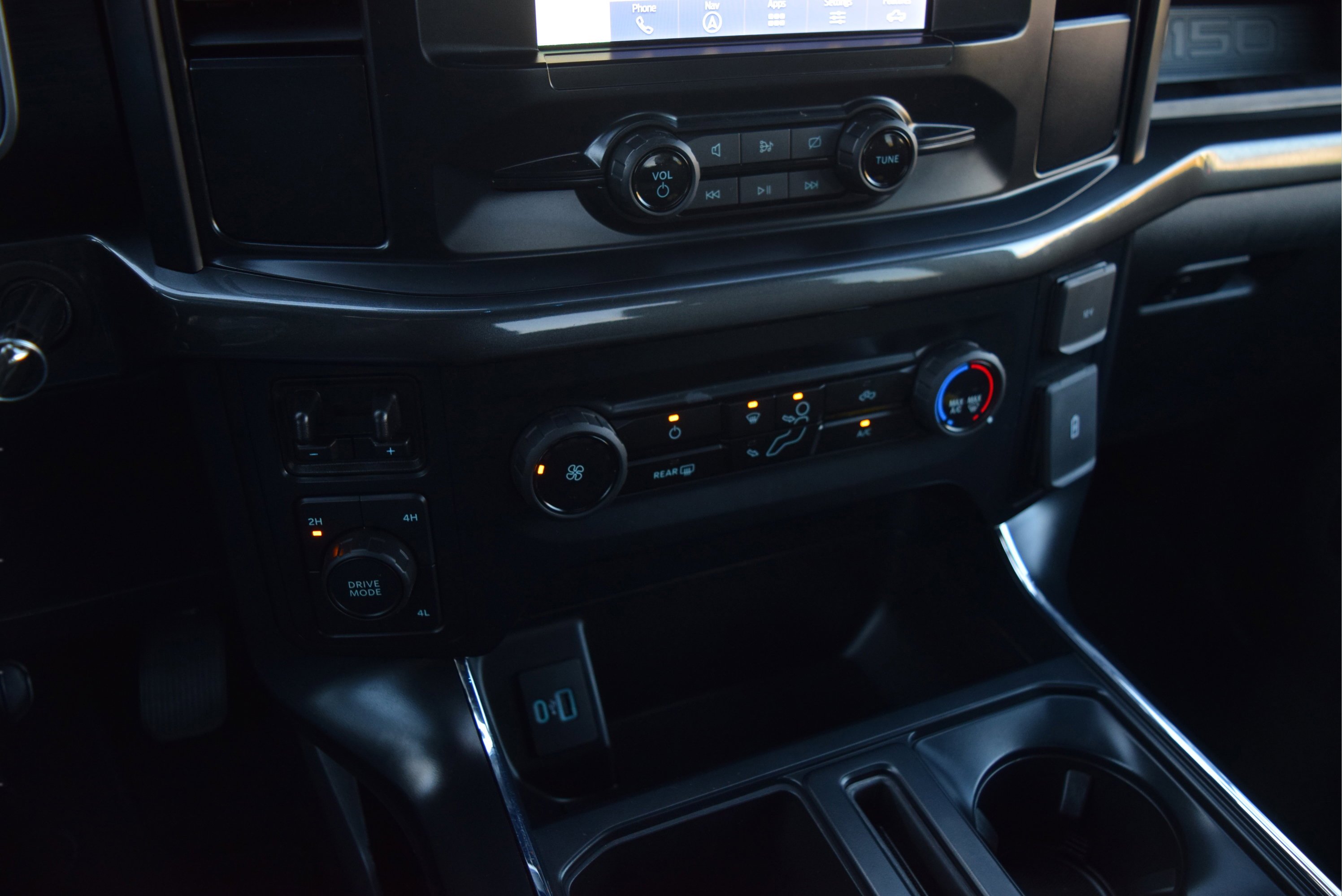 Certified 2023 Ford F150 XL w/ STX Appearance Package image 12