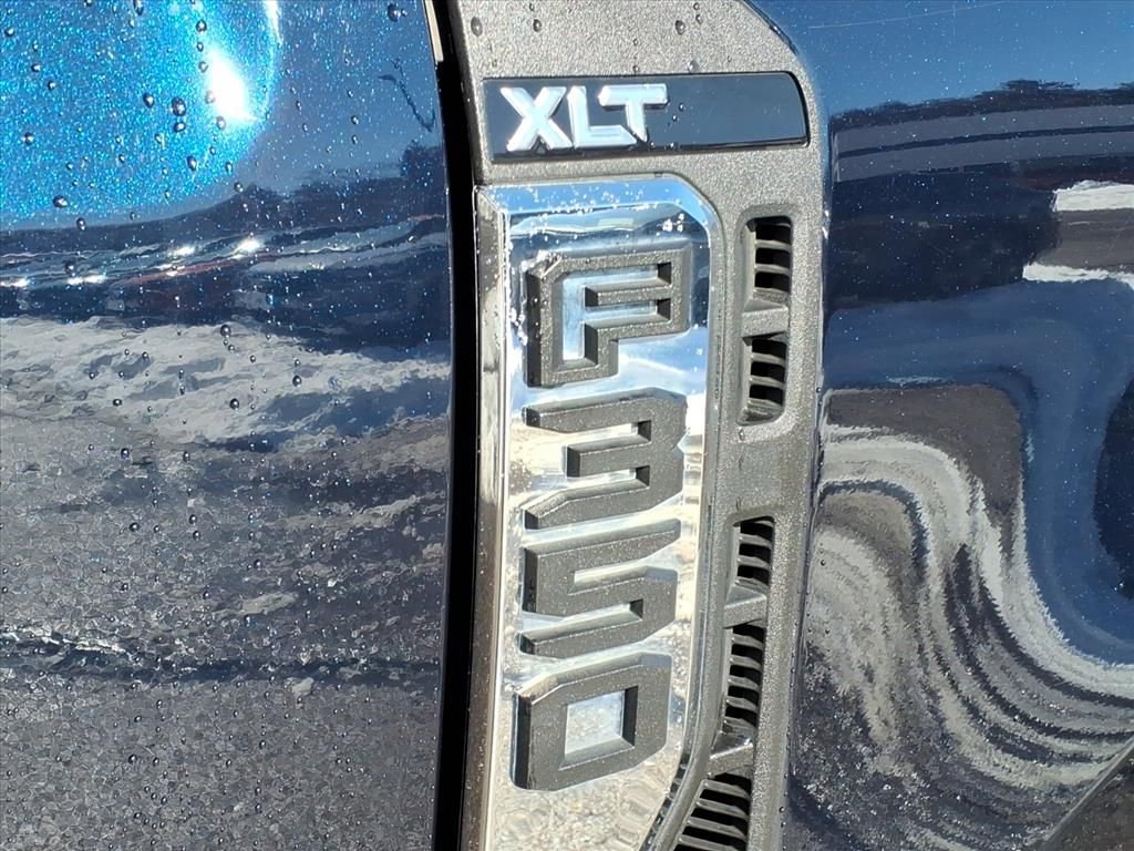 Certified 2023 Ford F350 XLT image 10