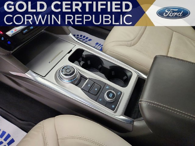 Certified 2023 Ford Explorer Platinum w/ Technology Package AWD/4WD image 19