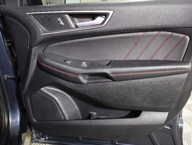 Certified 2024 Ford Edge ST-Line AWD/4WD image 26