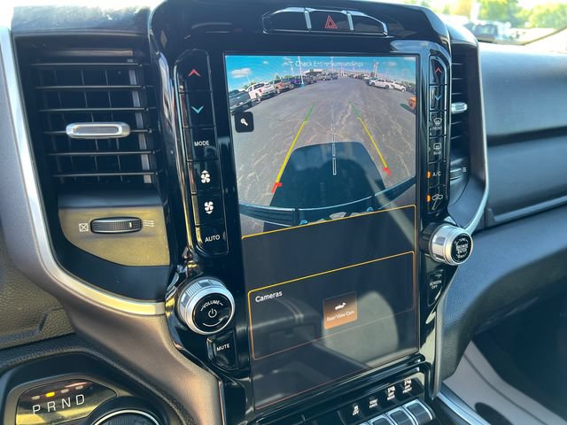Used 2023 RAM 1500 Big Horn AWD/4WD image 18
