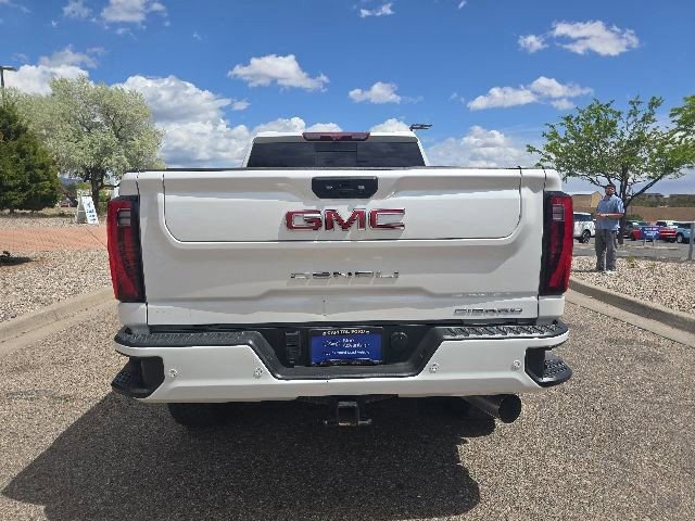 Used 2024 GMC Sierra 2500 Denali w/ Denali Reserve Package AWD/4WD image 7