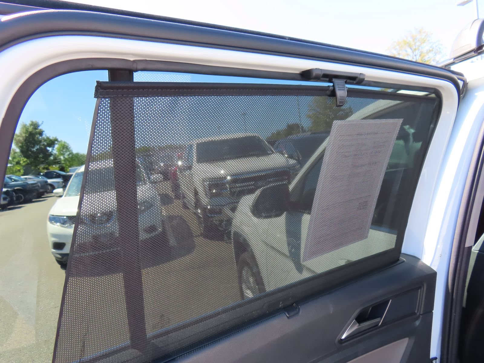Used 2022 Volkswagen Atlas SE AWD/4WD image 34