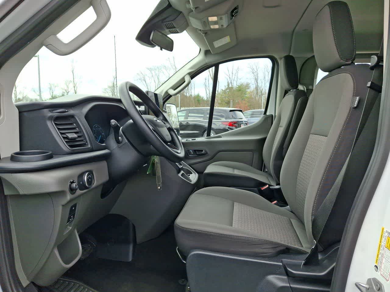 Certified 2023 Ford Transit 350 XLT RWD image 17