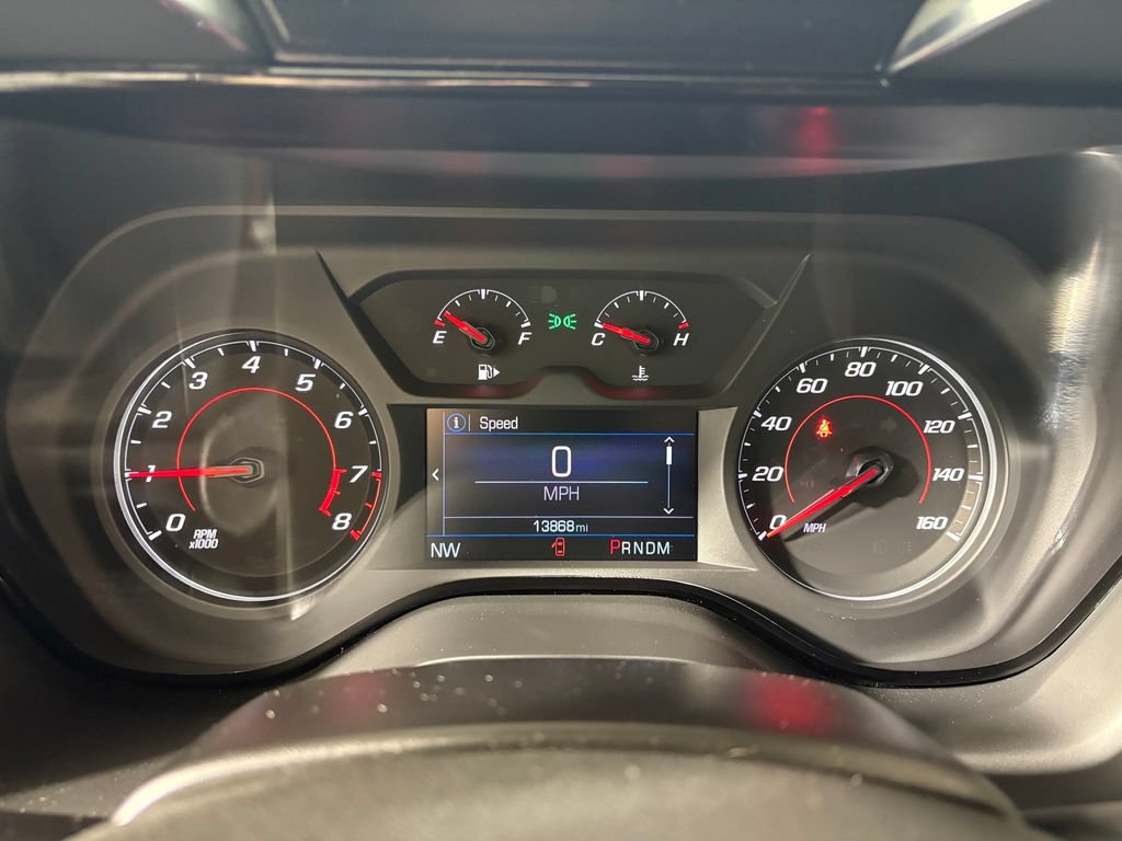Used 2024 Chevrolet Camaro LT RWD image 16