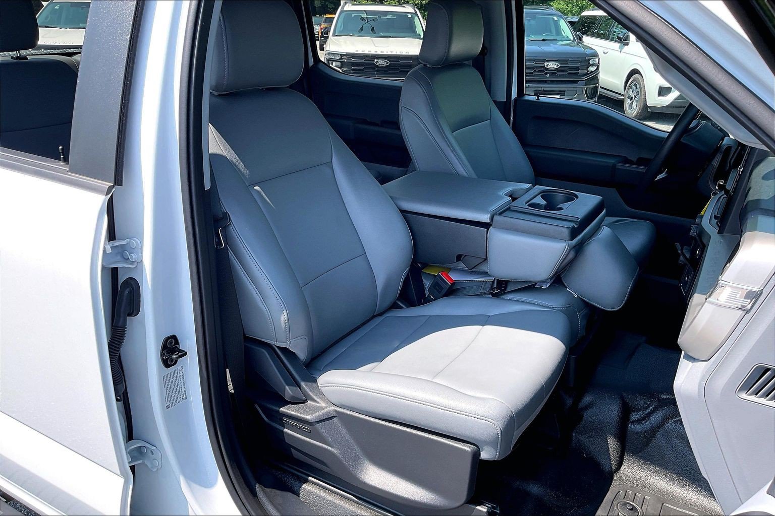 Certified 2023 Ford F250 XL AWD/4WD image 7
