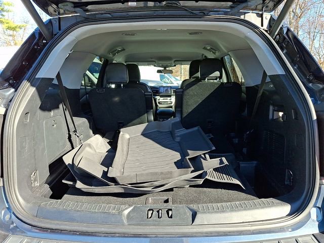 Certified 2022 Ford Explorer XLT w/ Equipment Group 202A image 30