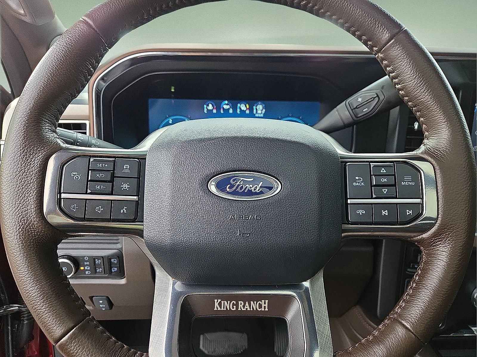 Certified 2025 Ford F250 King Ranch AWD/4WD image 24