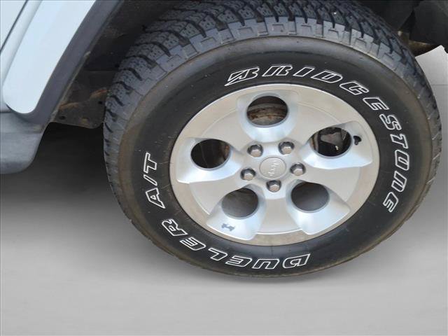 Used 2021 Jeep Wrangler Unlimited Sahara AWD/4WD image 26