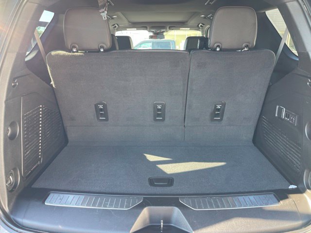 Used 2024 Chevrolet Tahoe RST w/ Luxury Package RWD image 34