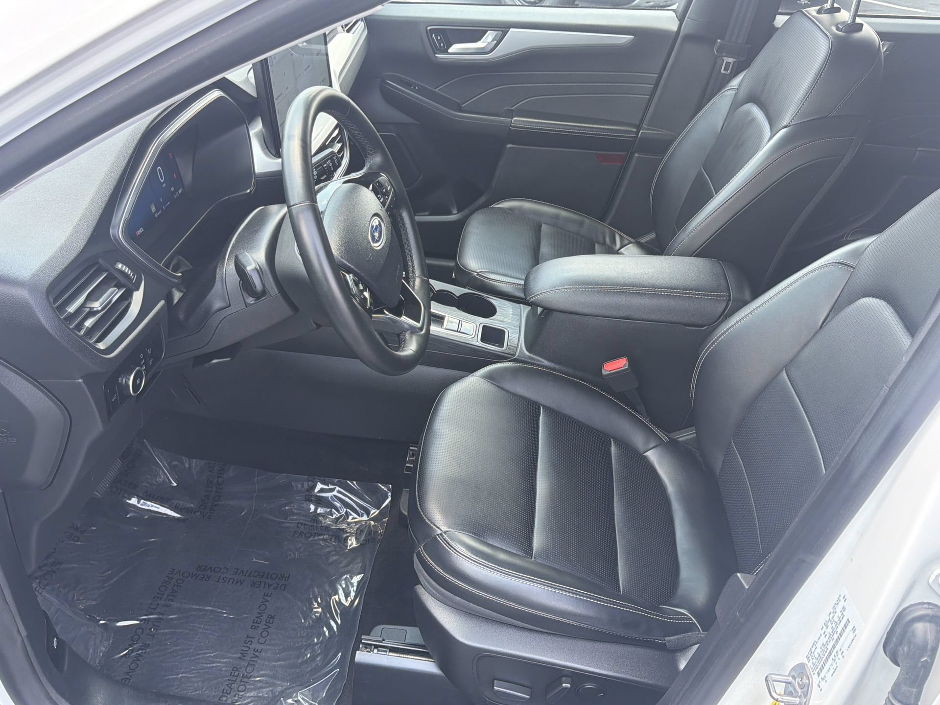 Certified 2023 Ford Escape Platinum AWD/4WD image 29