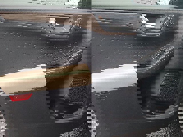 Certified 2020 Ford Escape Titanium image 20