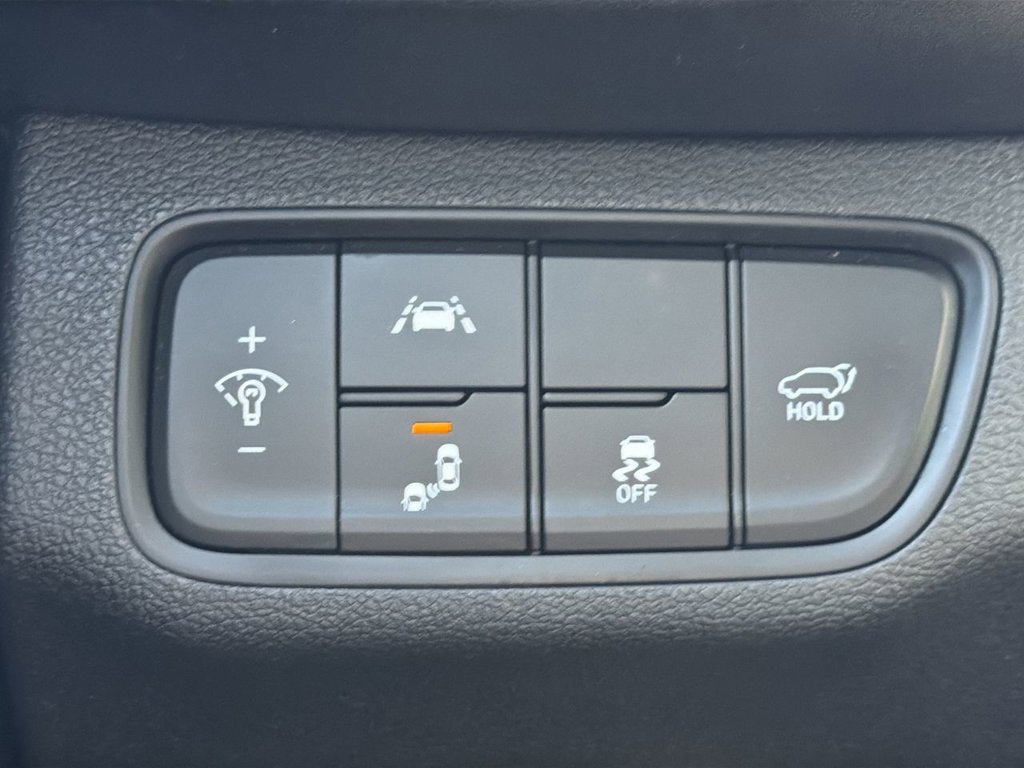 Used 2020 Hyundai Santa Fe Limited w/ Cargo Package FWD image 20