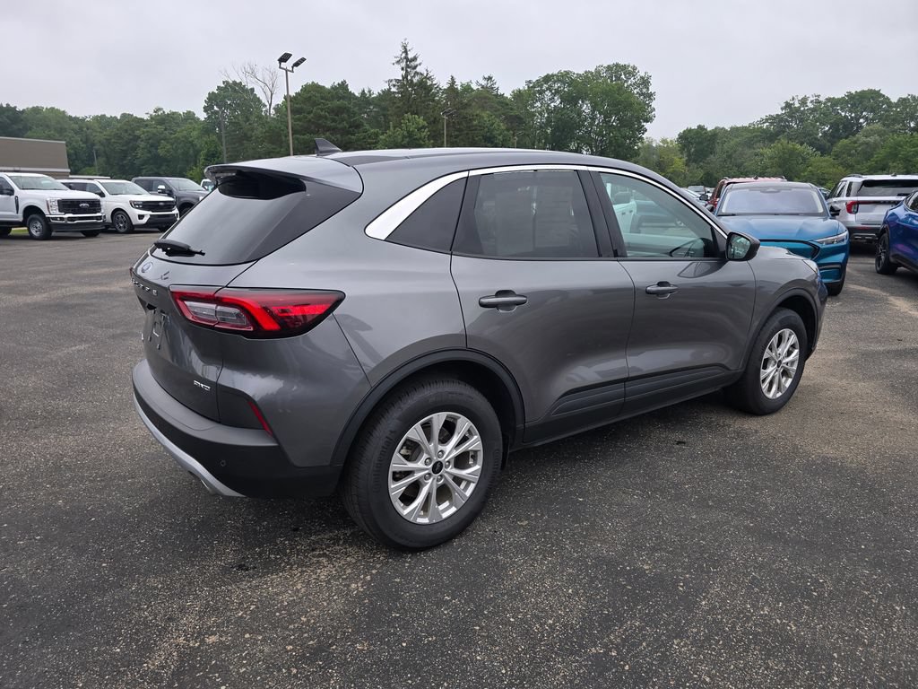 Certified 2024 Ford Escape Active w/ Tech Pack #1 AWD/4WD image 5