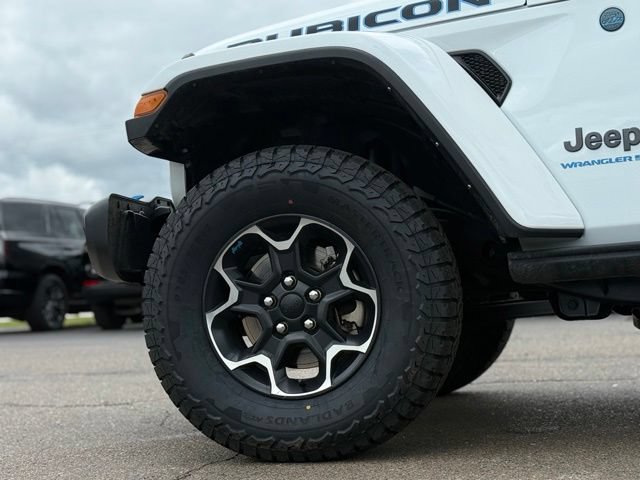 Used 2023 Jeep Wrangler Unlimited Rubicon 4xe w/ Cold Weather Group AWD/4WD image 49