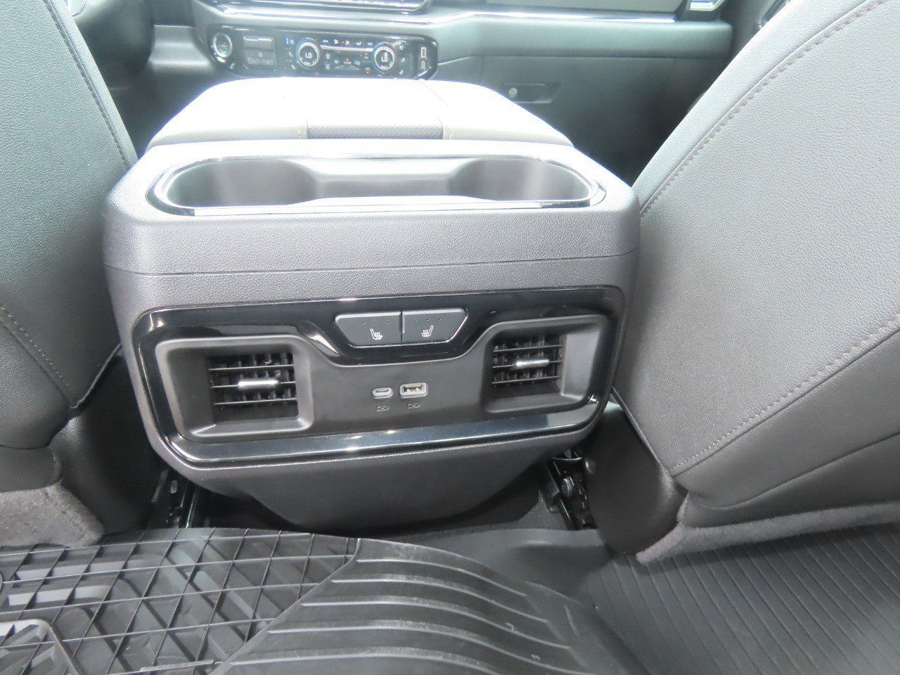 Used 2024 Chevrolet Silverado 1500 ZR2 w/ ZR2 Bison Edition AWD/4WD image 19