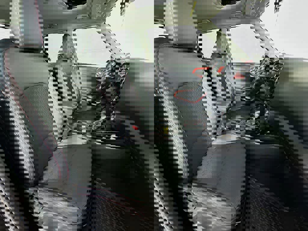 Used 2025 Kia Soul GT-Line w/ GT-Line Technology Package image 17