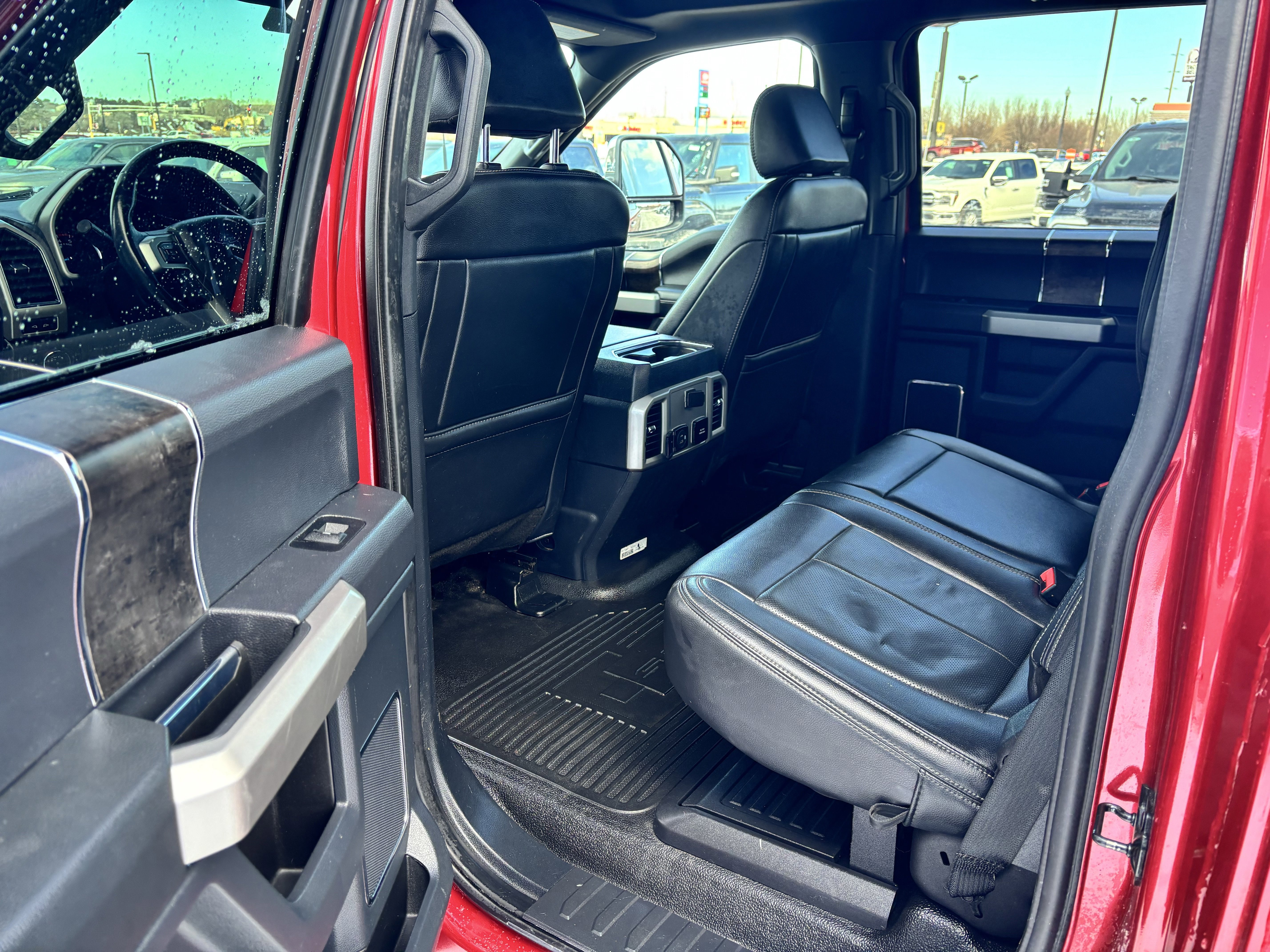 Certified 2022 Ford F350 Lariat w/ Lariat Ultimate Package image 15