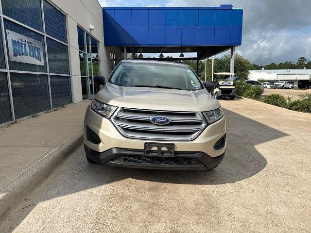 Certified 2018 Ford Edge SE FWD image 3