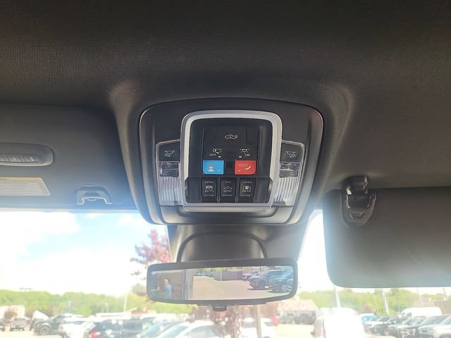 Used 2025 RAM 3500 Limited AWD/4WD image 18