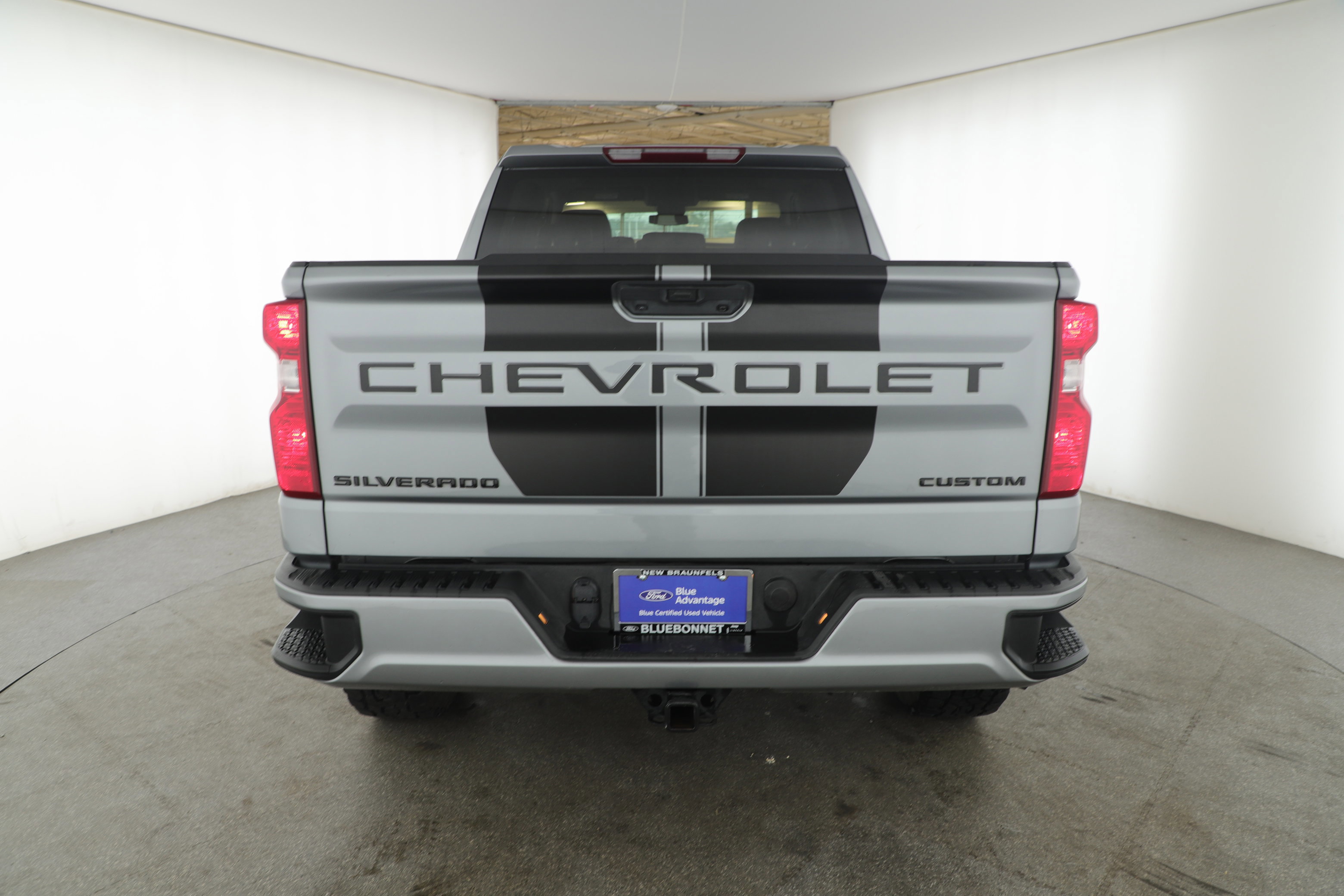 Used 2024 Chevrolet Silverado 1500 Custom w/ Rally Edition image 2
