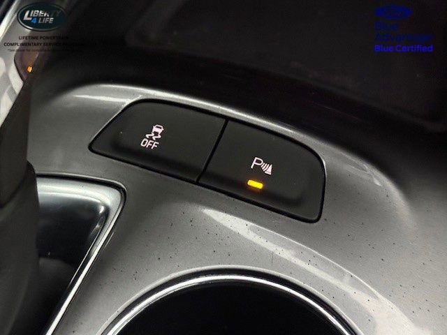 Used 2021 Chevrolet Malibu LT image 25