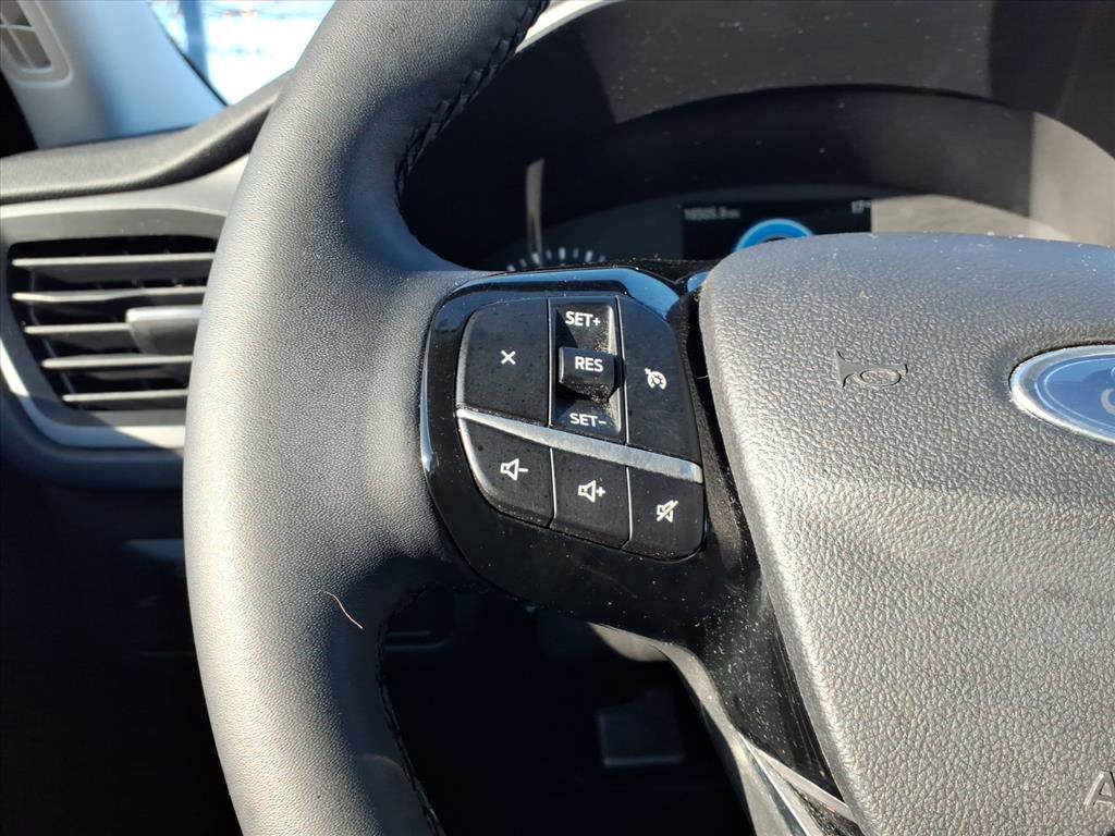 Certified 2022 Ford Escape SE w/ Convenience Package image 16