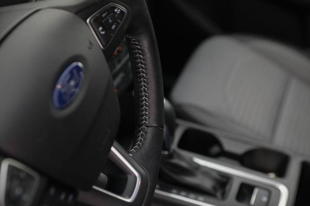 Certified 2019 Ford Escape SE FWD image 21