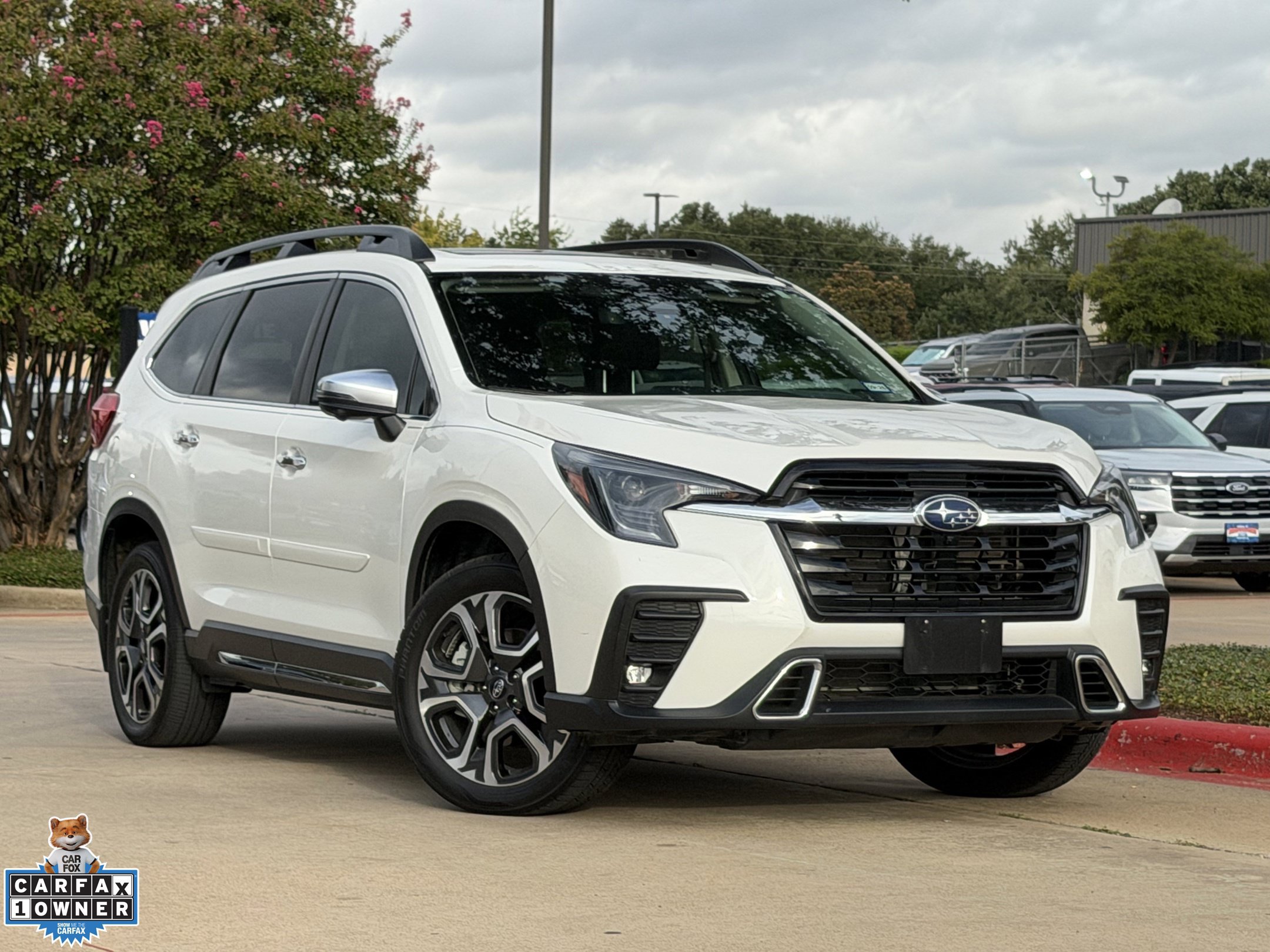 Used 2023 Subaru Ascent Touring AWD/4WD image 2