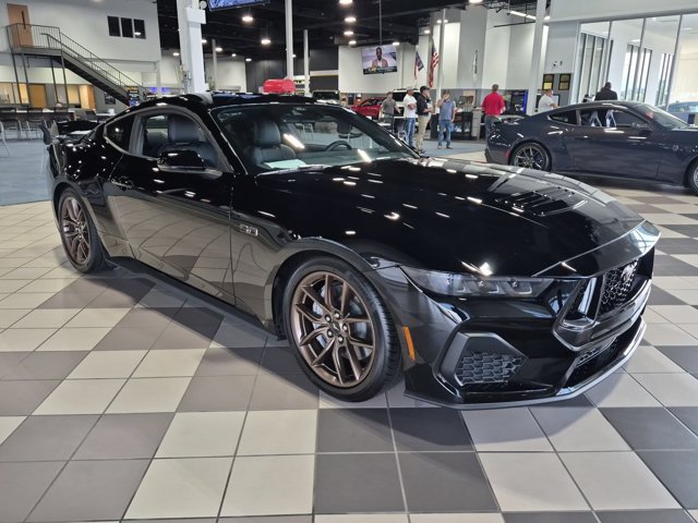 Certified 2026 Ford Mustang GT Premium RWD image 2