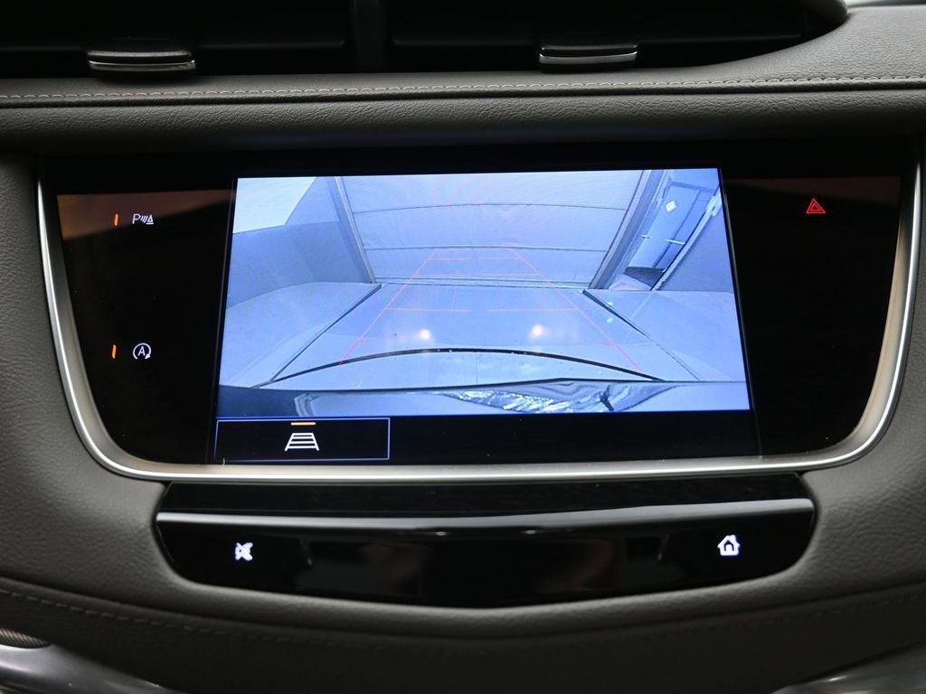 Used 2023 Cadillac XT5 Premium Luxury w/ LPO, Floor Liner Package image 9