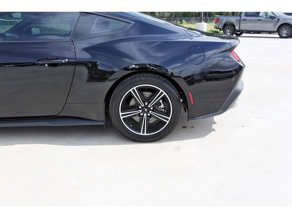 Certified 2024 Ford Mustang Coupe image 25