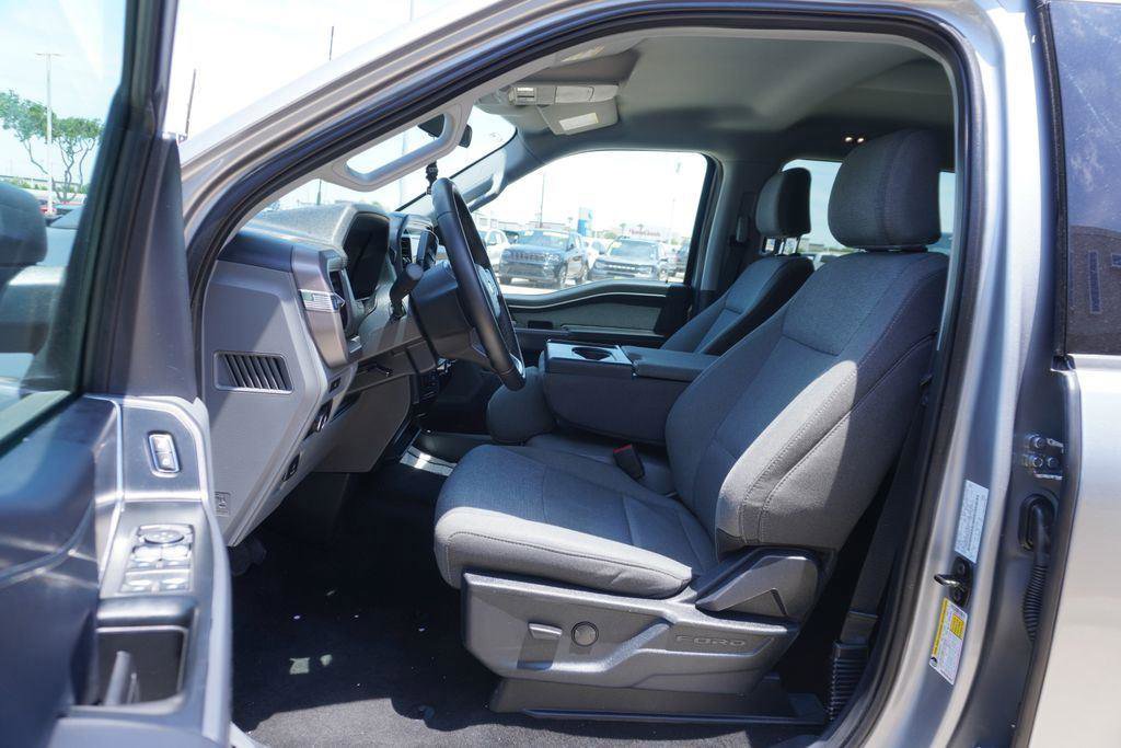Certified 2025 Ford F150 XLT w/ Equipment Group 301A Standard RWD image 7