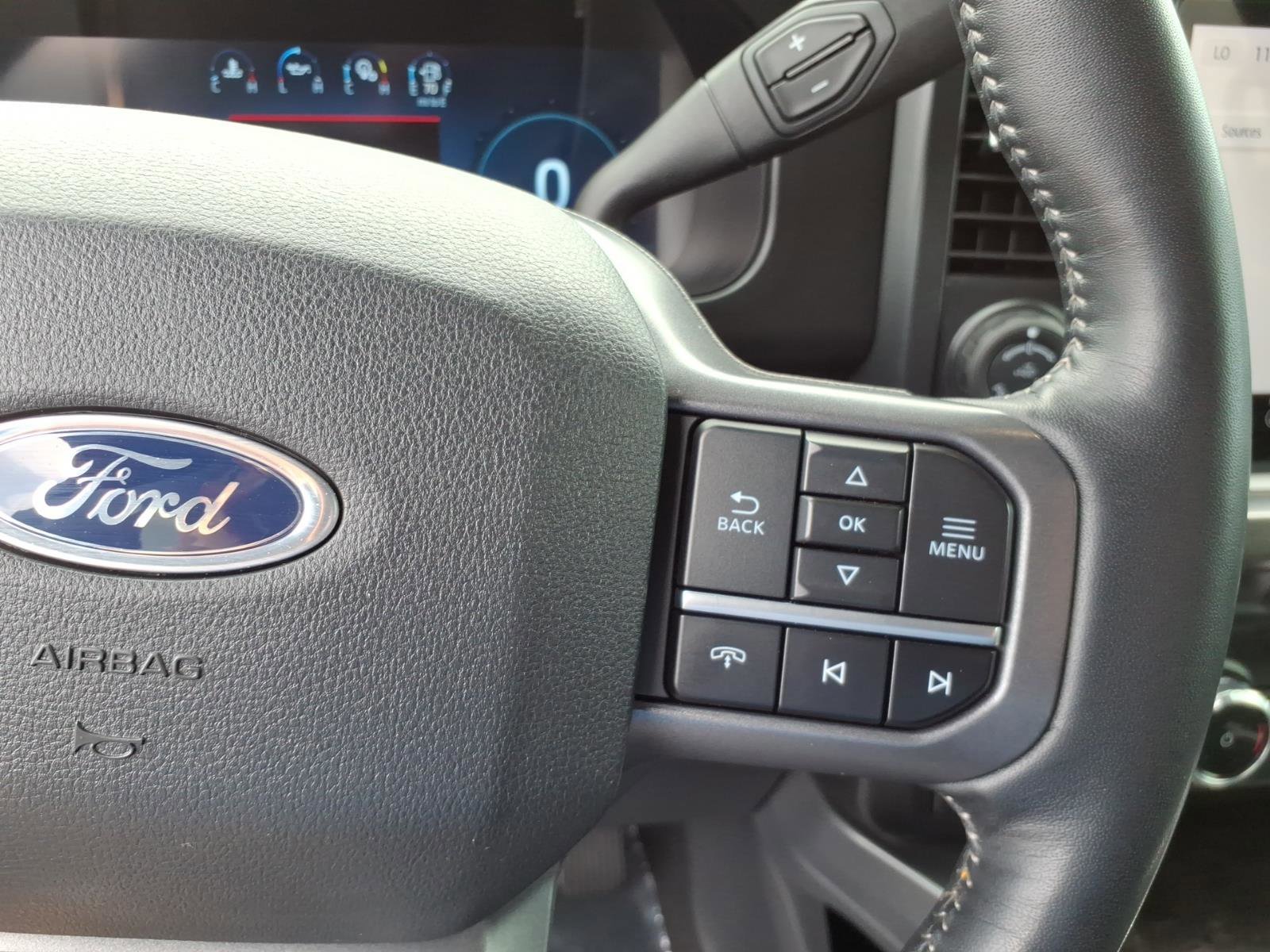 Certified 2024 Ford F350 Lariat w/ Lariat Ultimate Package image 18