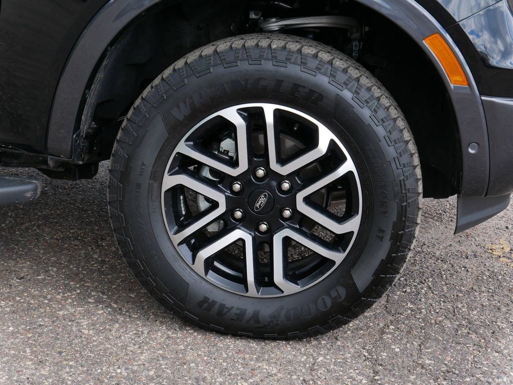 Certified 2024 Ford Ranger Lariat w/ Advanced Towing Package AWD/4WD image 7