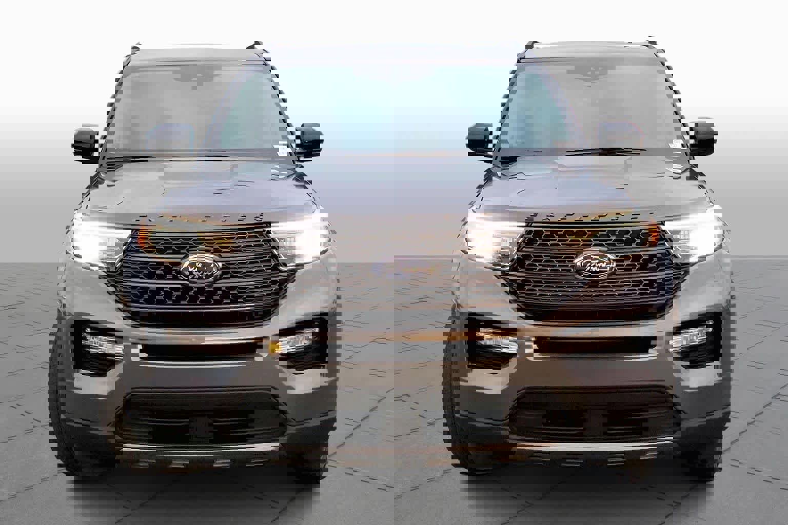 Certified 2023 Ford Explorer XLT w/ Equipment Group 202A image 6