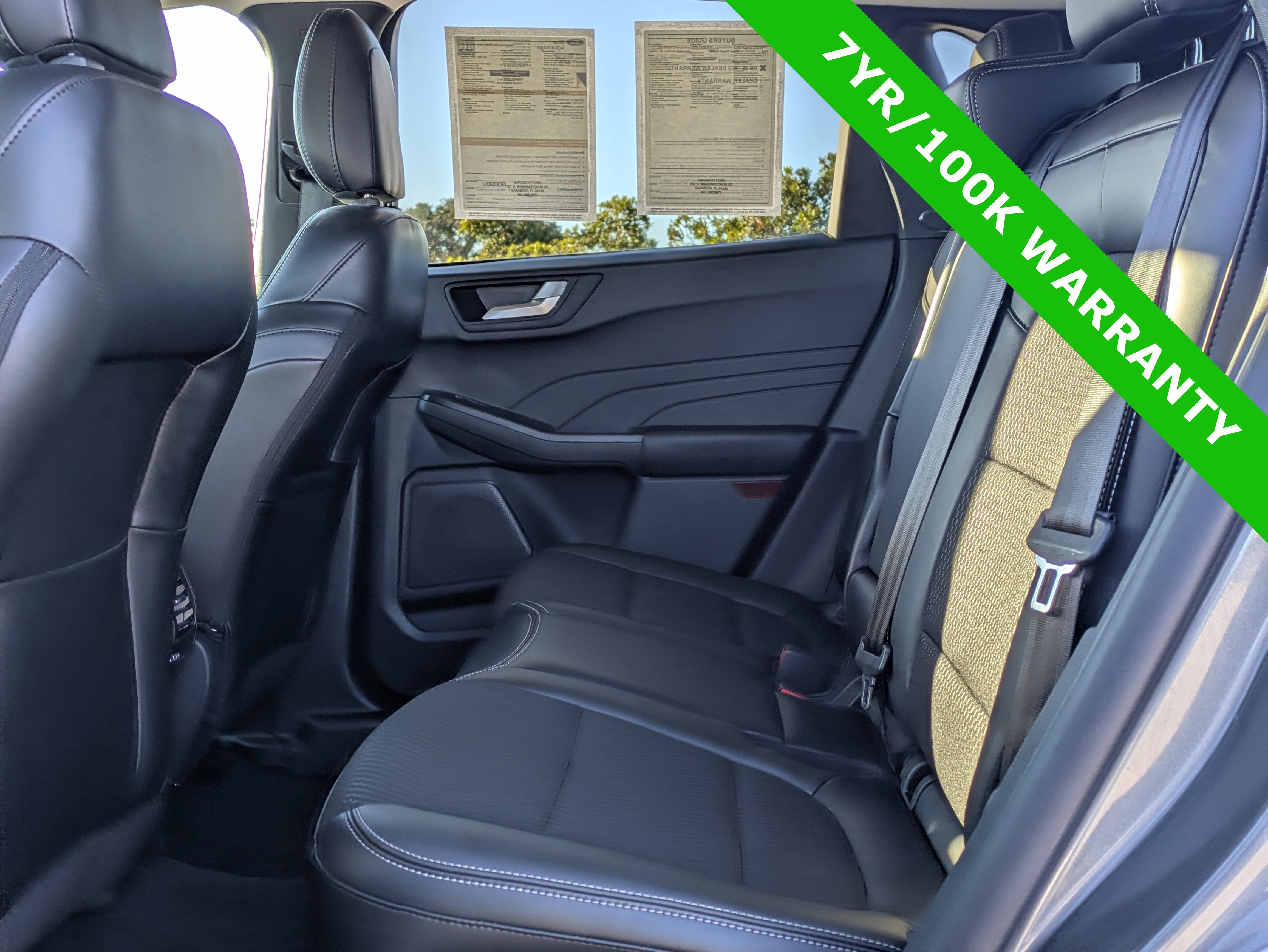 Certified 2025 Ford Escape SE FWD image 15