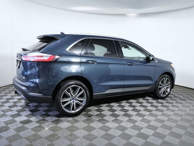 Certified 2019 Ford Edge Titanium w/ Cold Weather Package image 4