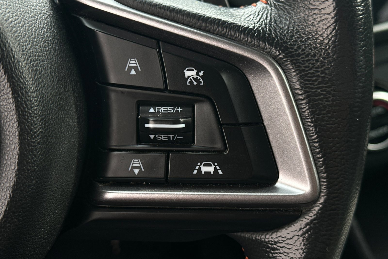 Used 2018 Subaru Crosstrek 2.0i Limited image 27