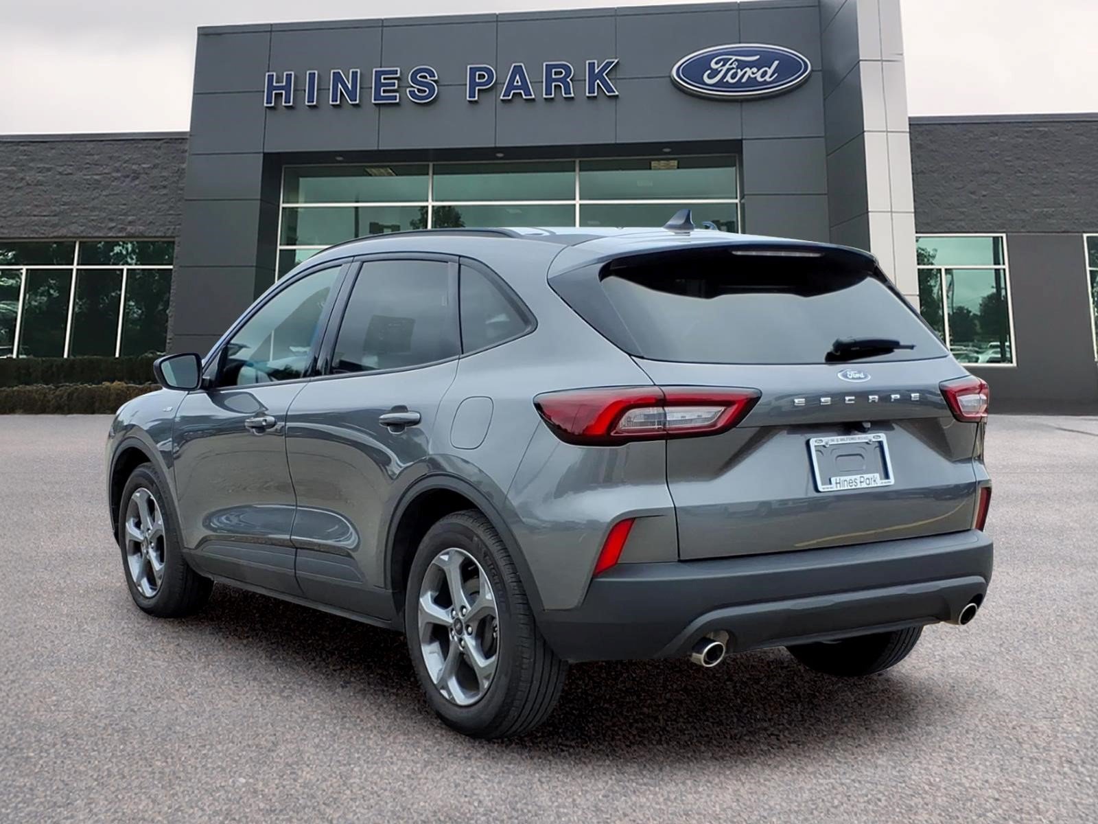 Certified 2025 Ford Escape ST-Line FWD image 5