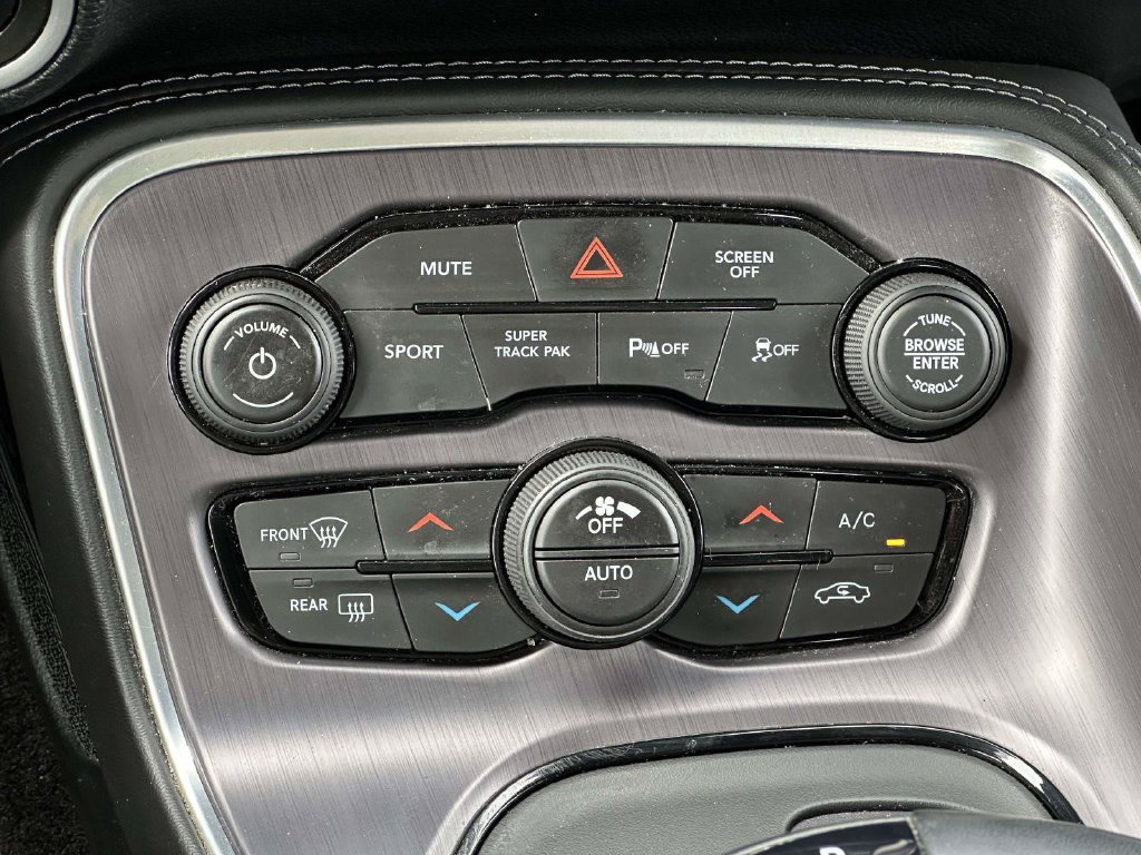 Used 2018 Dodge Challenger R/T Plus RWD image 19