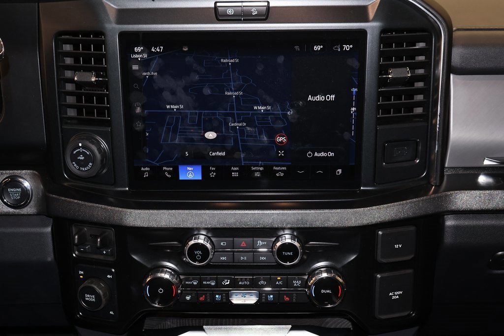 Certified 2025 Ford F450 Platinum w/ FX4 Off-Road Package image 33