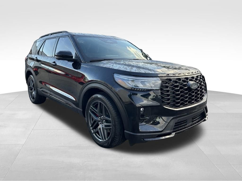 Certified 2025 Ford Explorer ST AWD/4WD image 2